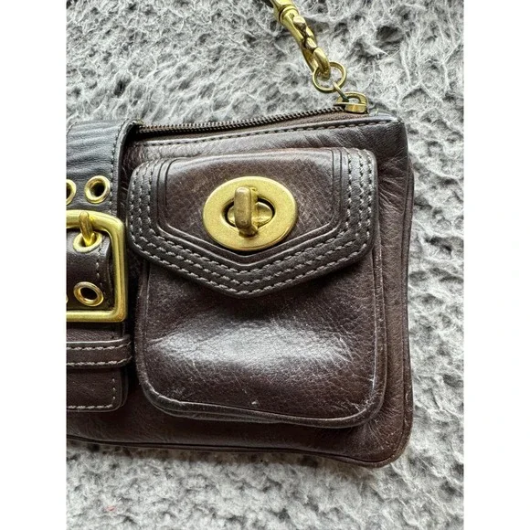 Vintage Coach Legacy Women's Double Turn Lock & Buckle Leather‎ Wristlet Brown